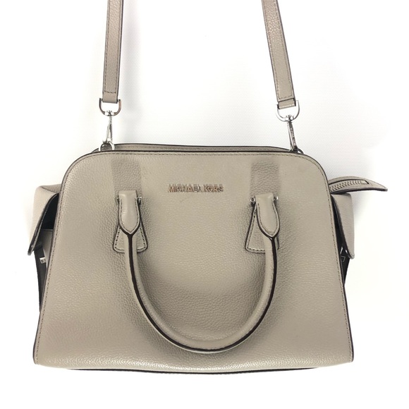 MICHAEL Michael Kors Handbags - Michael Kors • Gray Tote Crossbody